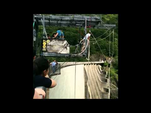 Bungee Jump - Sandro