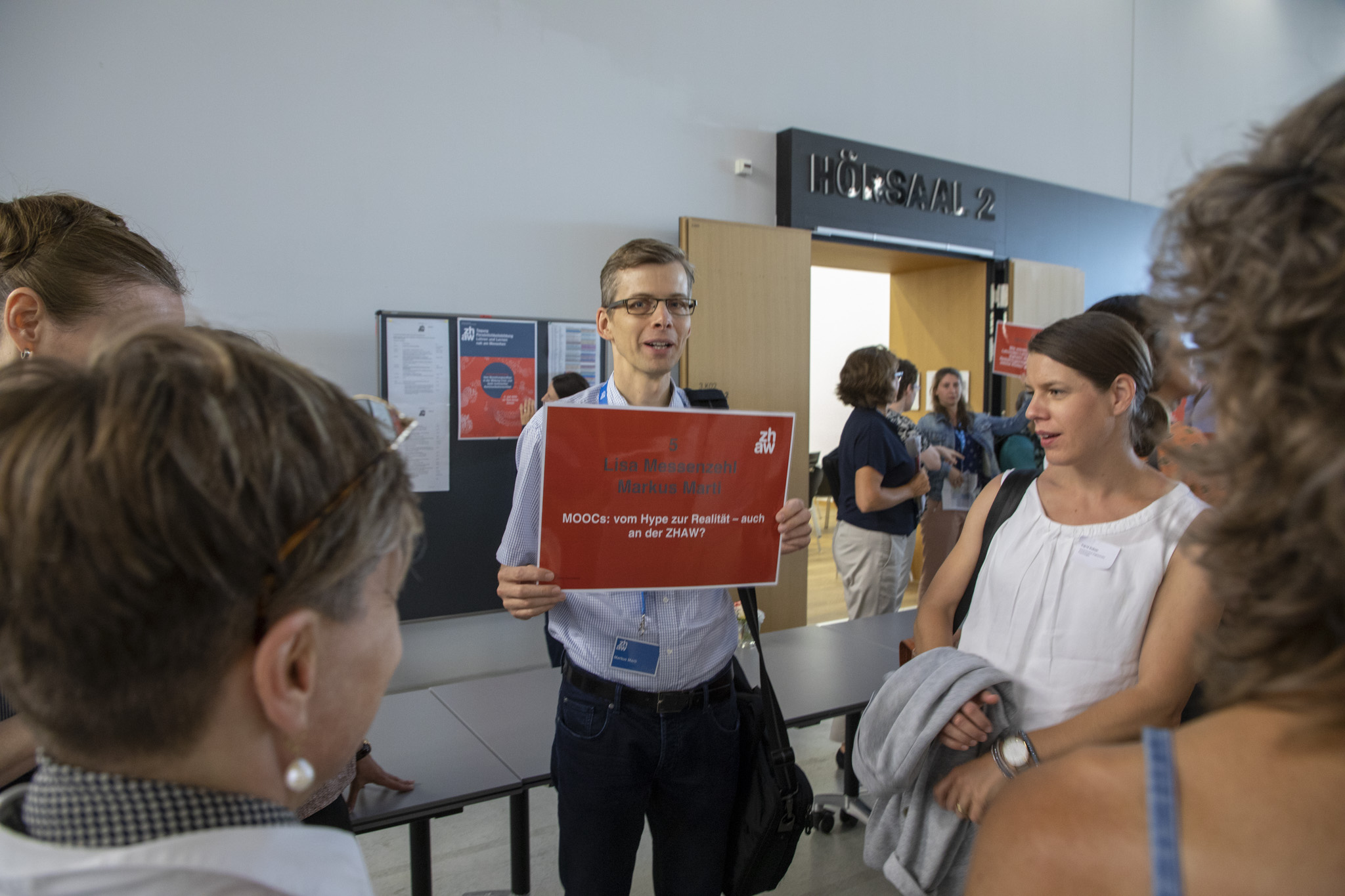 physisch versammelt: Teilnehmende des Workshops 5